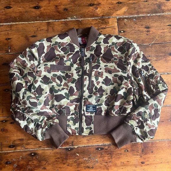 Alpha Industries Camo Puffer Jacket - Picture 1 of 5